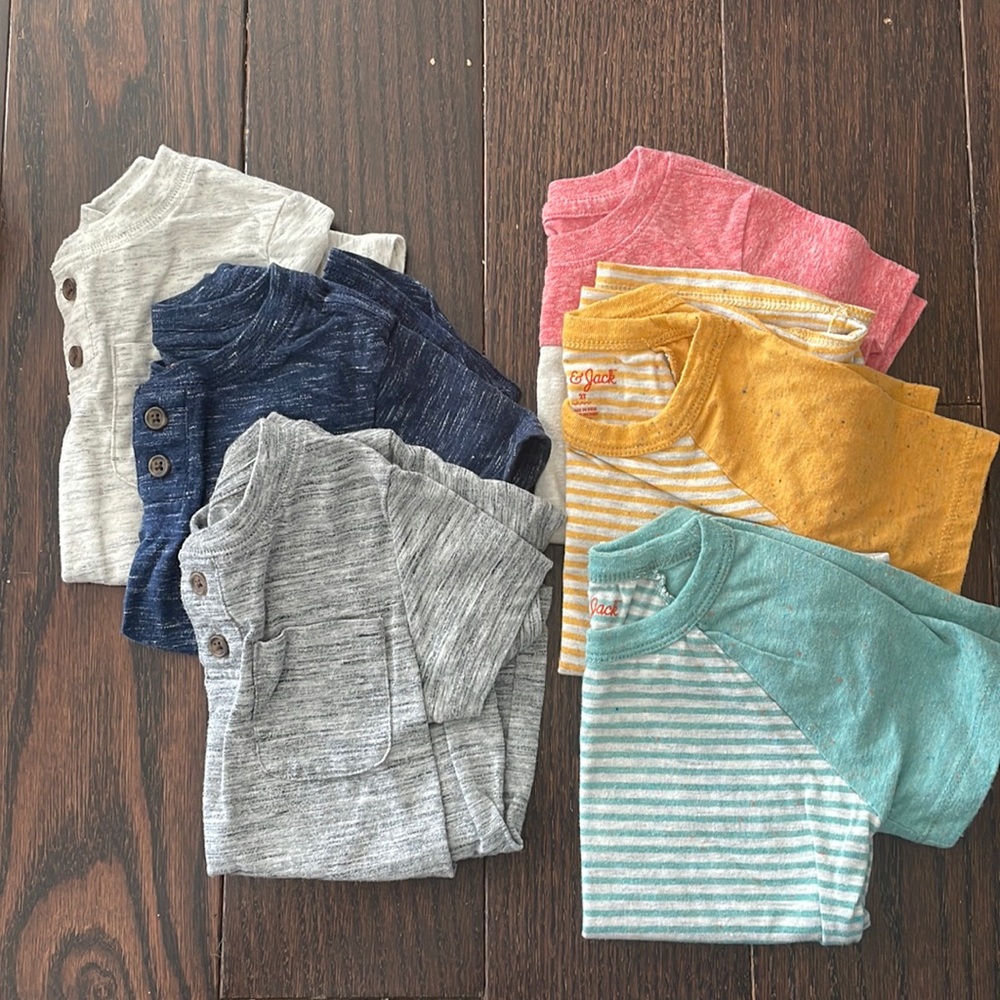 Cat & Jack Short Sleeve Tee Bundle (6 shirts)